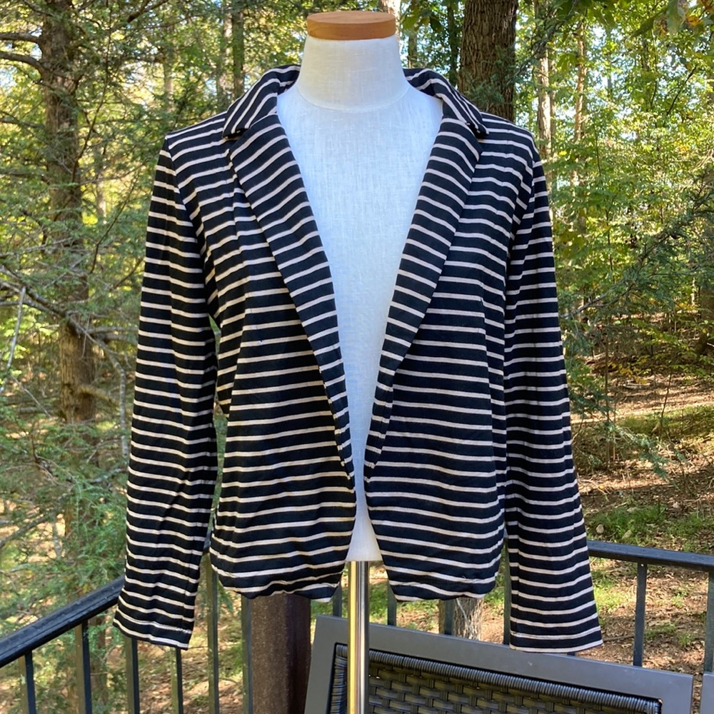 Anthropologie Dolan Left Coast Collection brown and black striped cardigan sz. M
